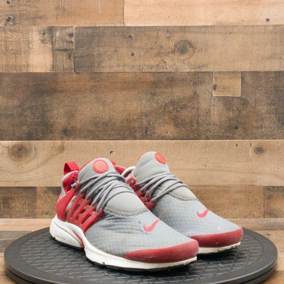 Nike Red and Gray Athletic Shoes - Picture 9 of 9